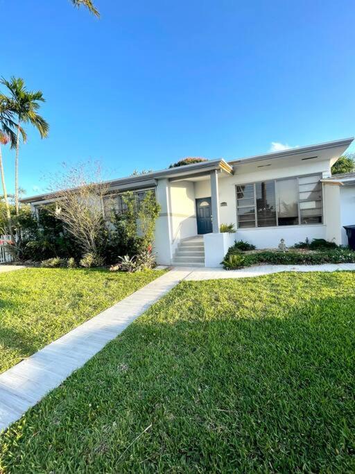 Modern Miami Oversized 3 Bedroom In Central Location Dış mekan fotoğraf