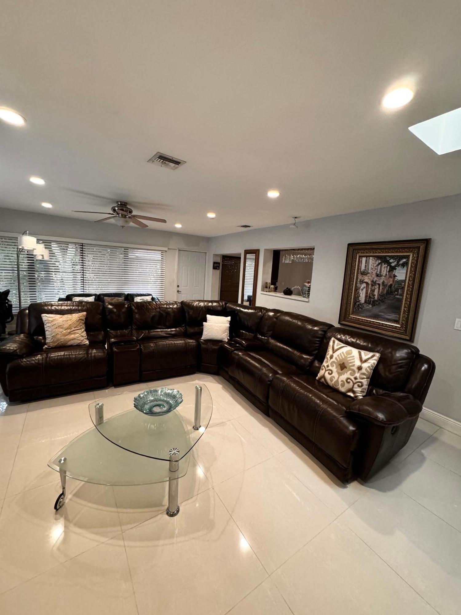 Modern Miami Oversized 3 Bedroom In Central Location Dış mekan fotoğraf